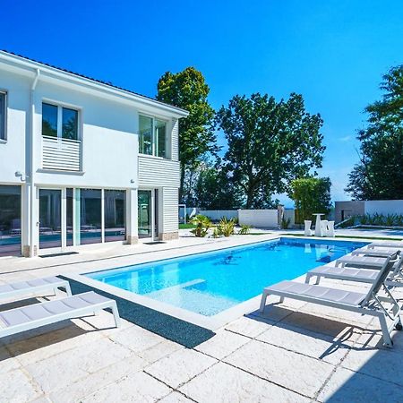 Villa Vittoria B&B - Wellness Terme di Miradolo エクステリア 写真